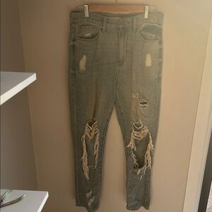 Distressed Blue/Gray Ripped Jeans